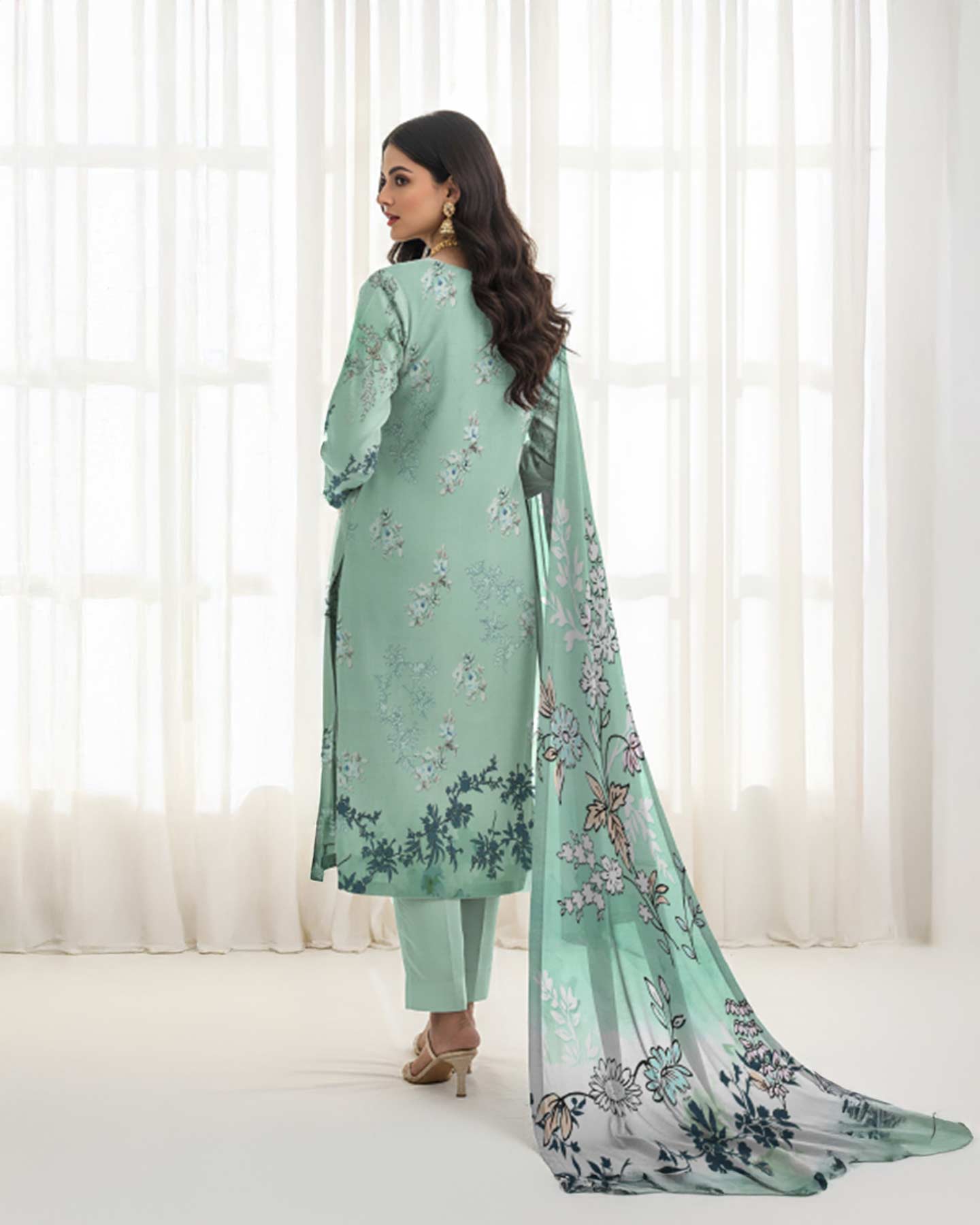 Rang e Bahar by Aalaya Winter Vol 07 '25 D 05