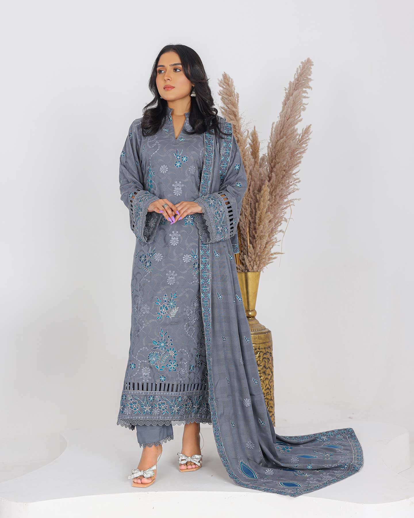 Isabella By Aalaya Winter Vol 02 '25 D 05