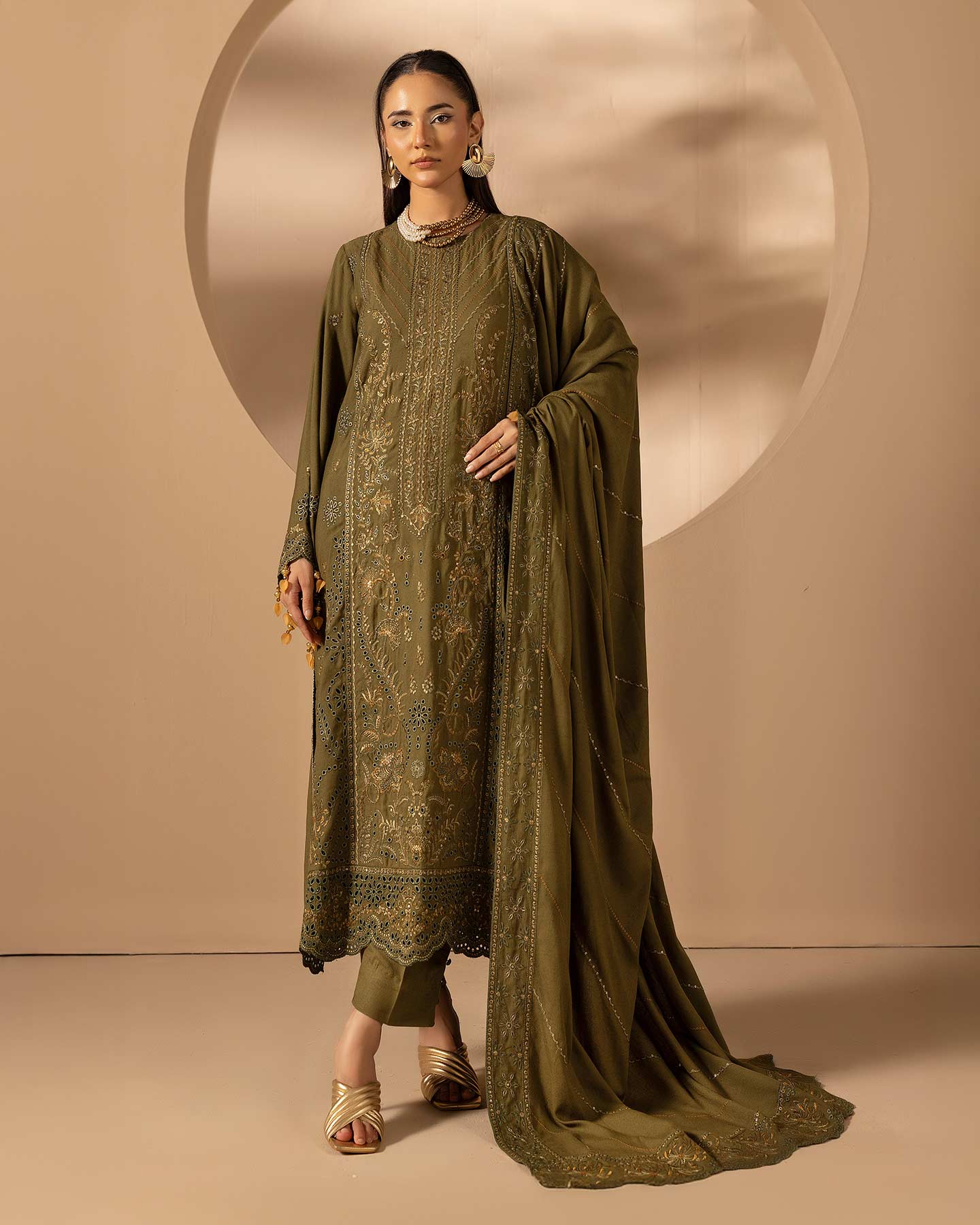 Epitome by Aalaya Winter Vol 01 '25 D 05