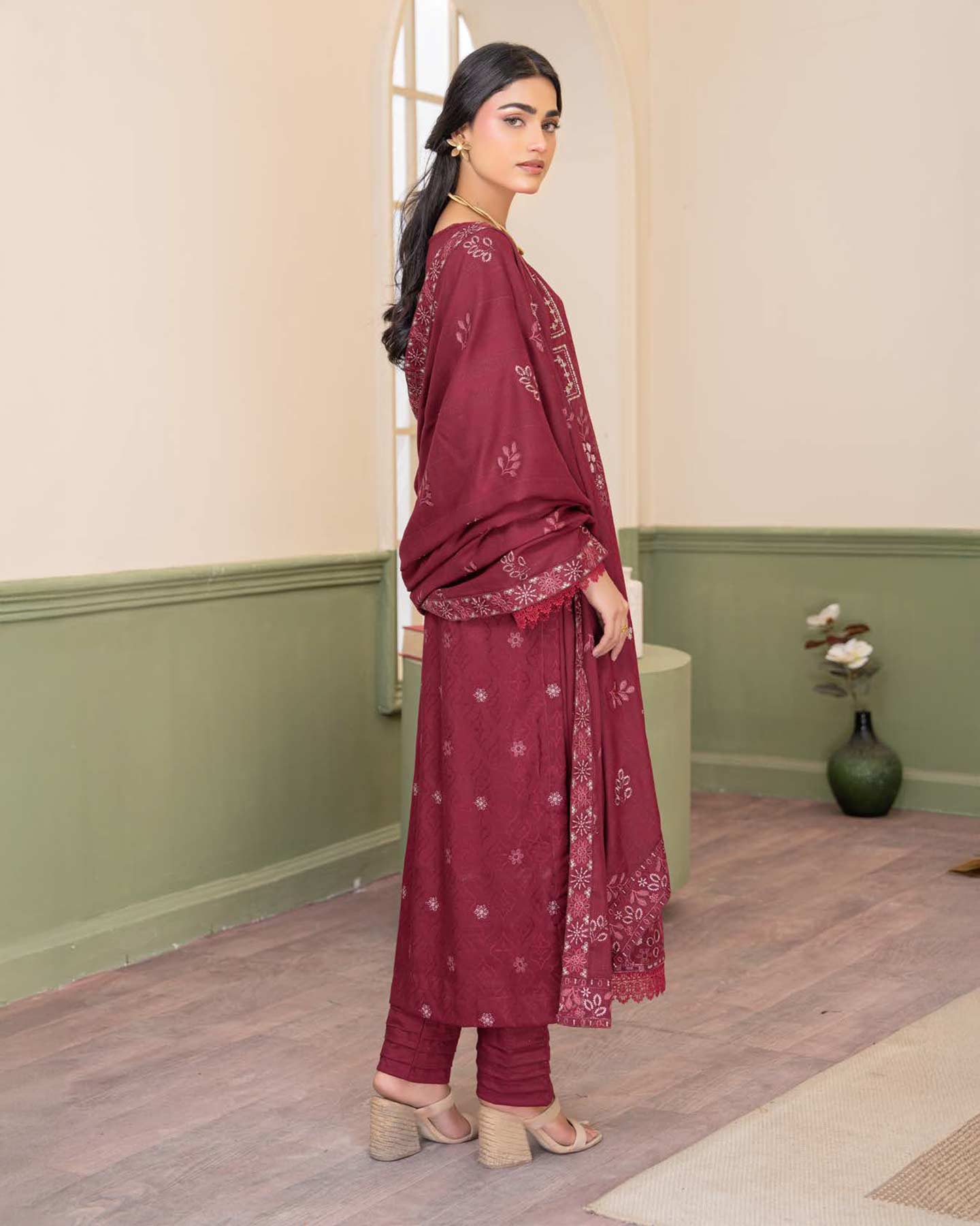 Winter Classics by Aalaya Winter Vol 05 '25 D 09