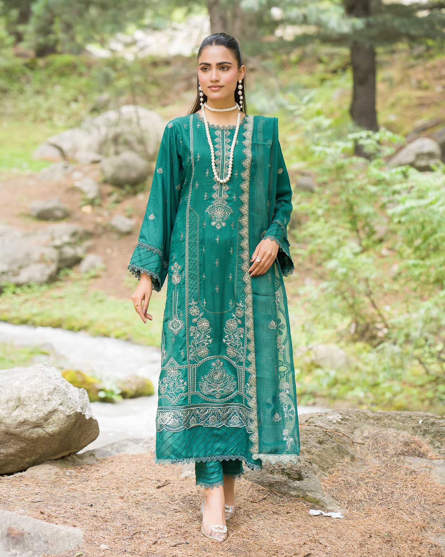 Premium by Aalaya Winter Vol 05 '25 D 06