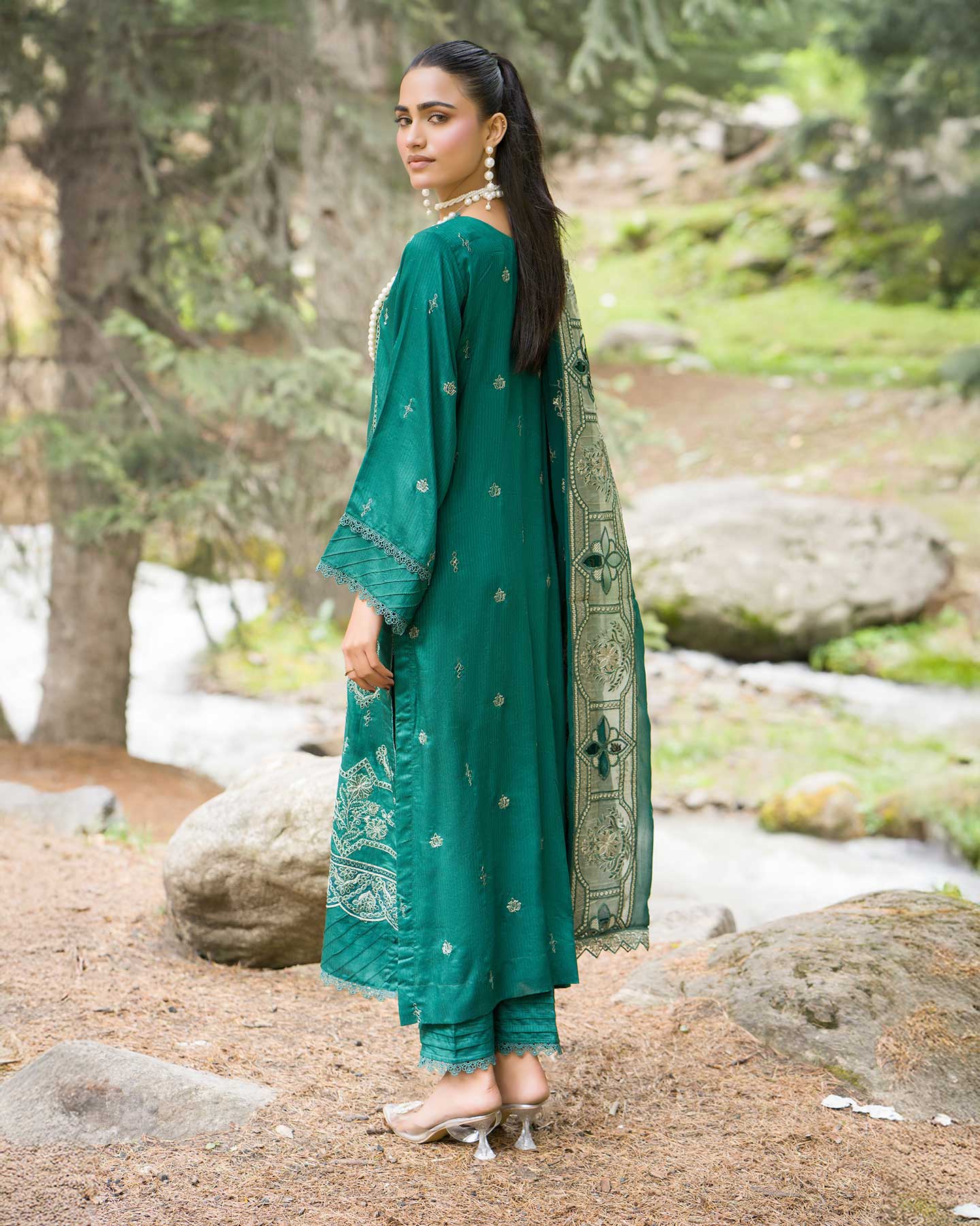 Premium by Aalaya Winter Vol 05 '25 D 06