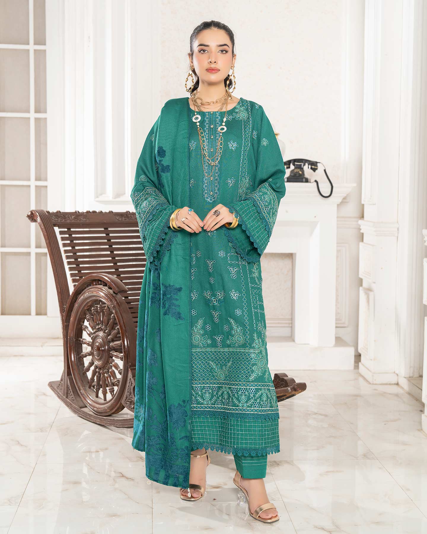 Nayab by Aalaya Winter Vol 01 '25 D 07