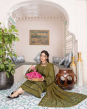 Versatile by Aalaya Winter Vol 01 '25 D 02